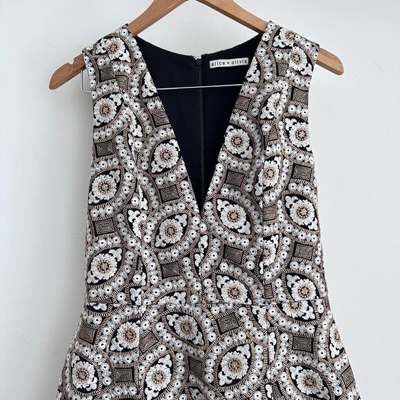 Alice + Olivia Mini Dress 6 Gold Embroidered Patty Tapestry 60s Style Retro Glam - Picture 2 of 16